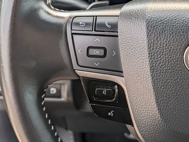 Used 2025 Toyota Camry SE FWD image 22