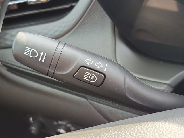 Used 2024 Buick Encore GX Sport Touring w/ Comfort Package AWD/4WD image 12