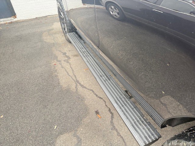 Used 2020 Ford Expedition Limited w/ Equipment Group 303A image 17