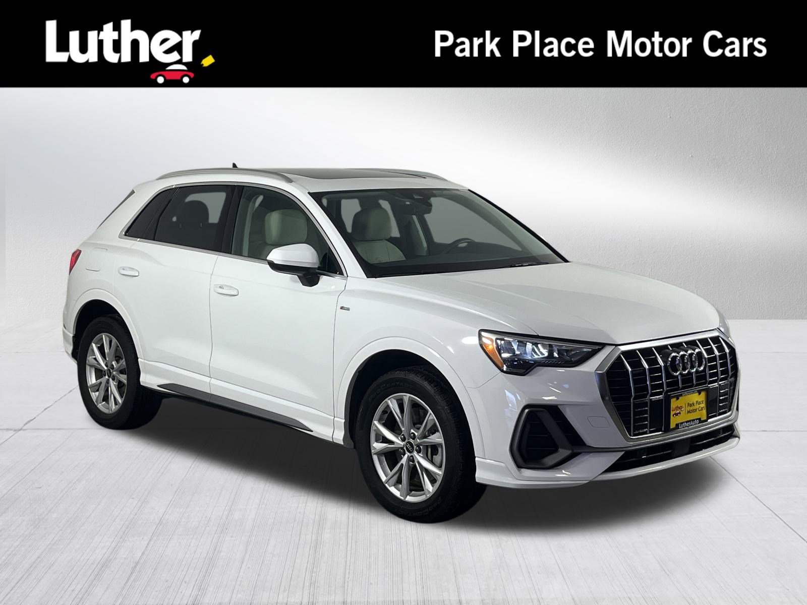 Used 2022 Audi Q3 2.0T Premium image 1