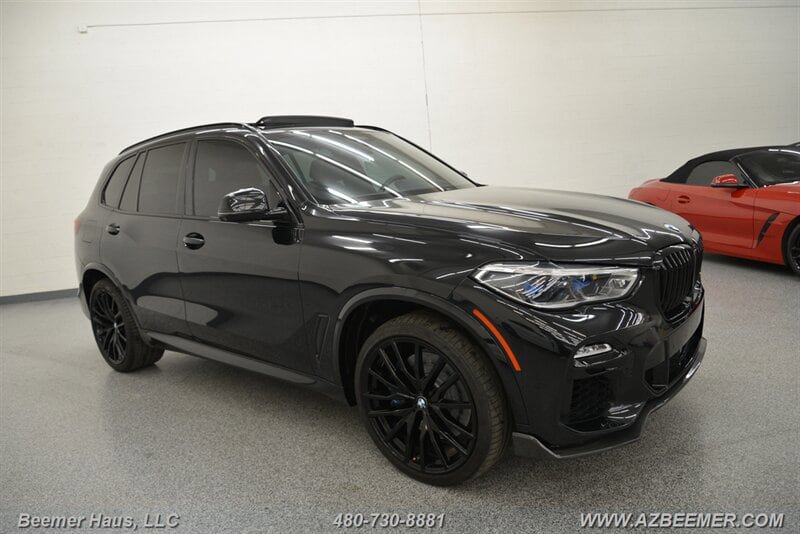 Used 2021 BMW X5 M50i w/ Executive Package image 7