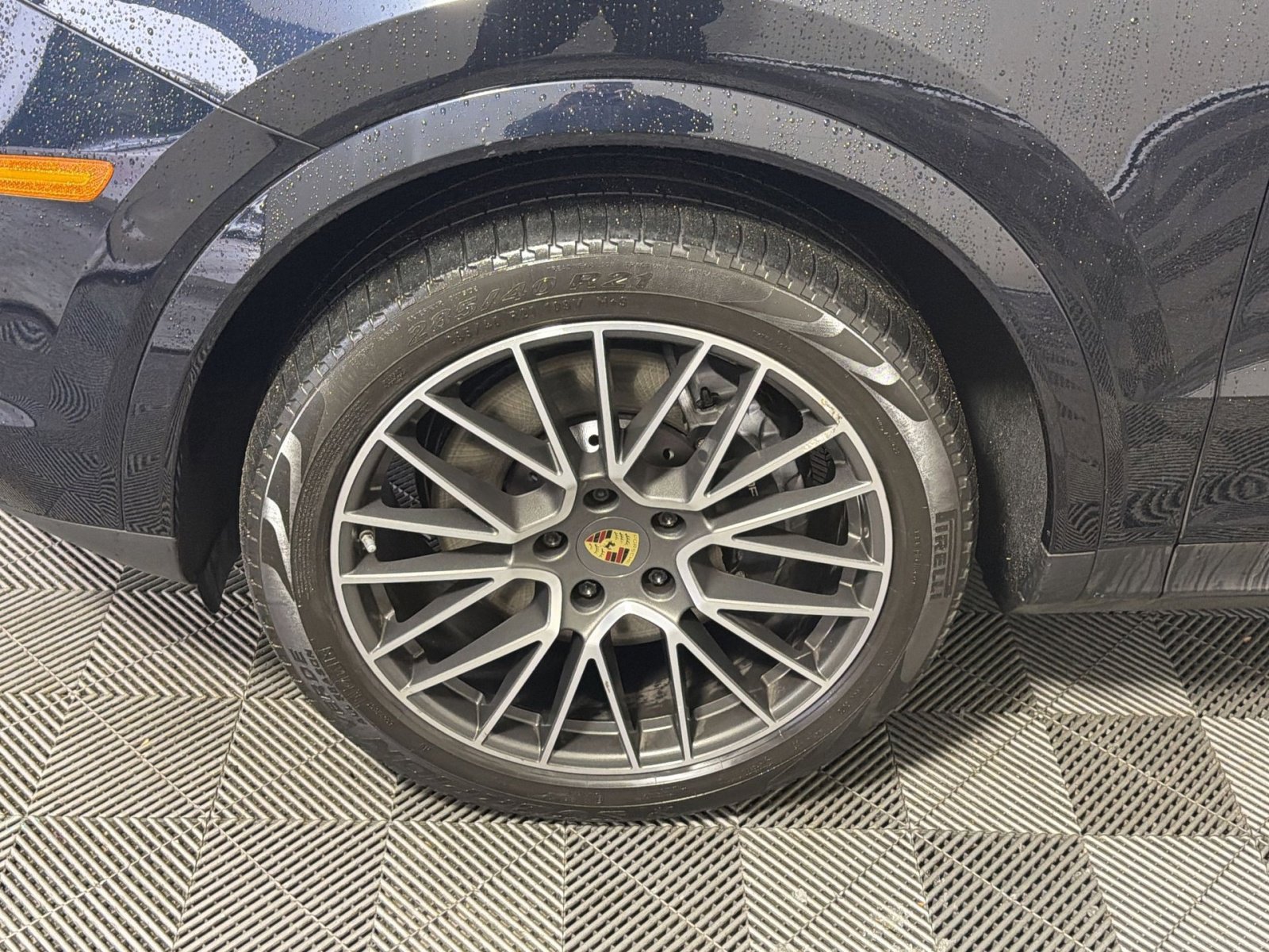 Used 2021 Porsche Cayenne image 12