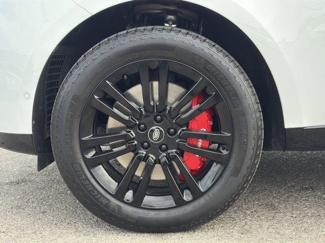 Used 2023 Land Rover Range Rover SE image 10