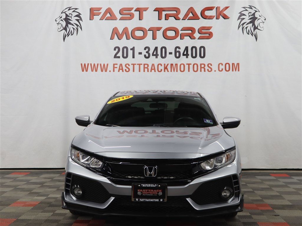 Used 2019 Honda Civic Sport image 2