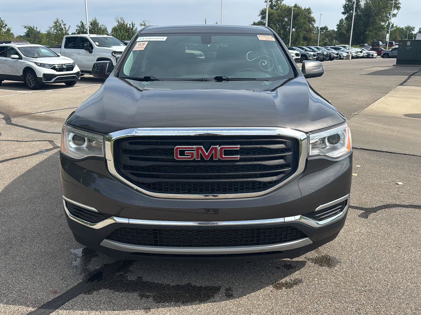 Used 2019 GMC Acadia SLE AWD/4WD image 8