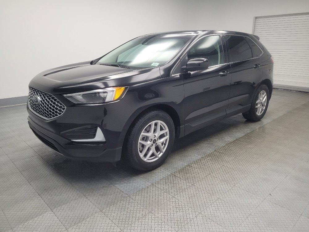 Used 2023 Ford Edge SEL image 2