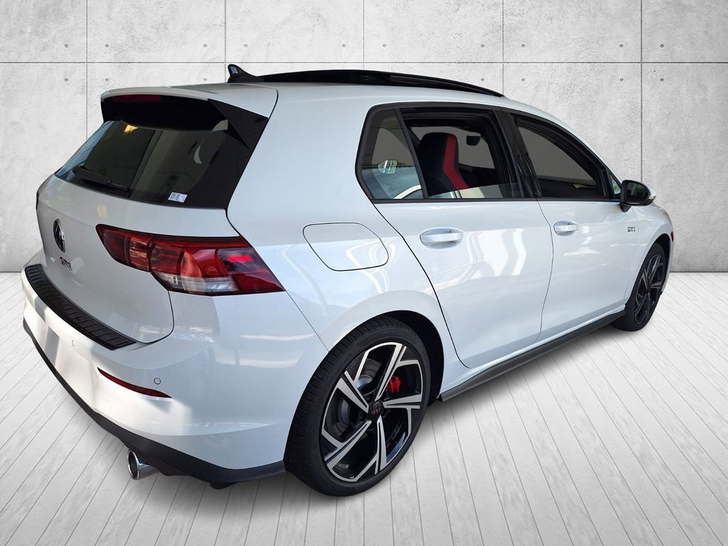 New 2026 Volkswagen GTI SE image 4