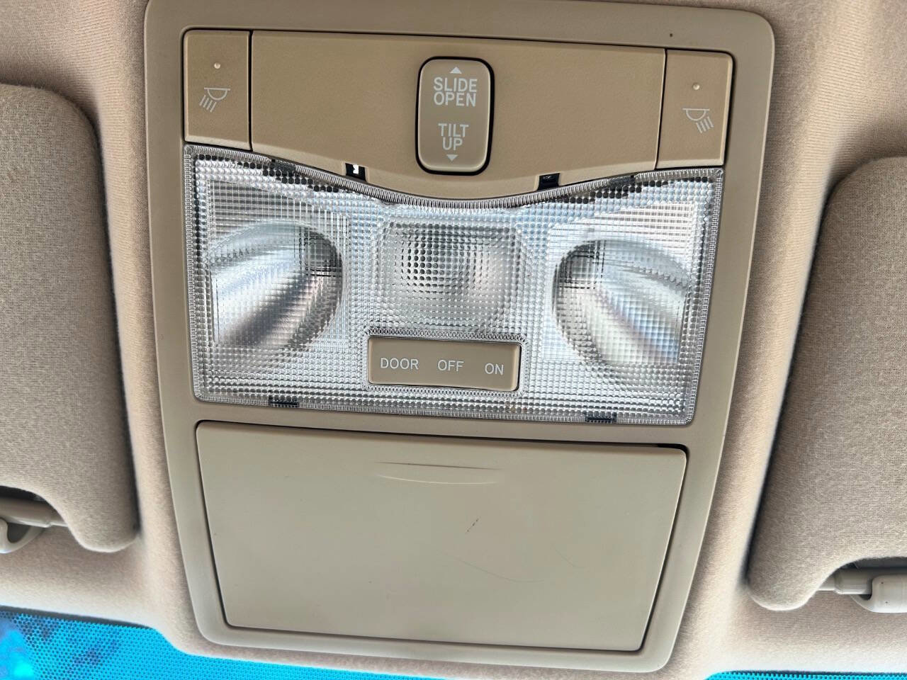 Used 2008 Toyota Avalon XL image 23