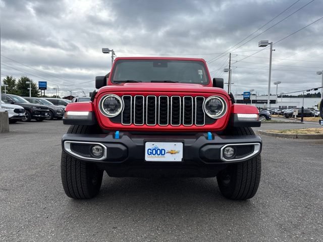 Used 2024 Jeep Wrangler Unlimited Sahara AWD/4WD image 8