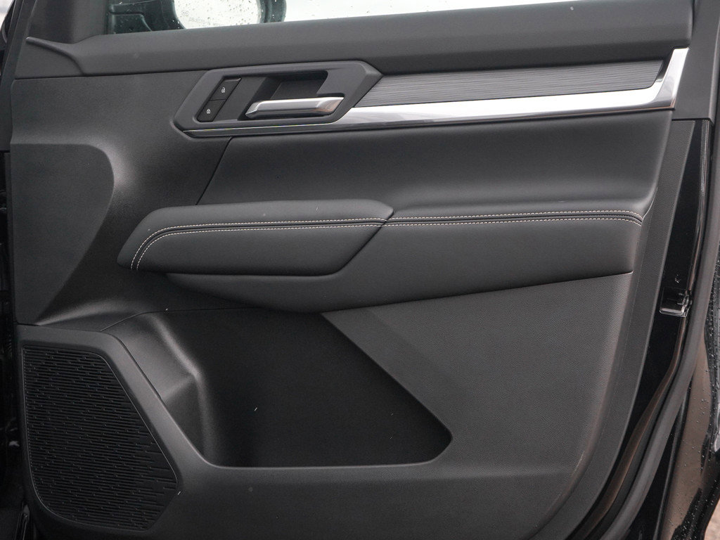 New 2026 GMC Terrain Elevation w/ Elevation Premium Package image 10