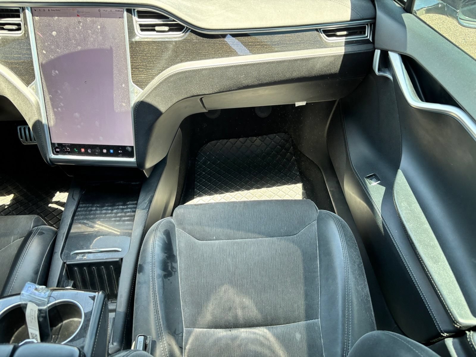 Used 2017 Tesla Model S 75 RWD image 15