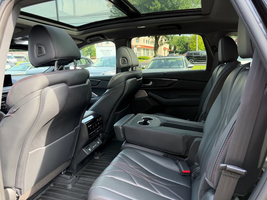 Used 2022 Acura MDX Type S AWD/4WD image 29