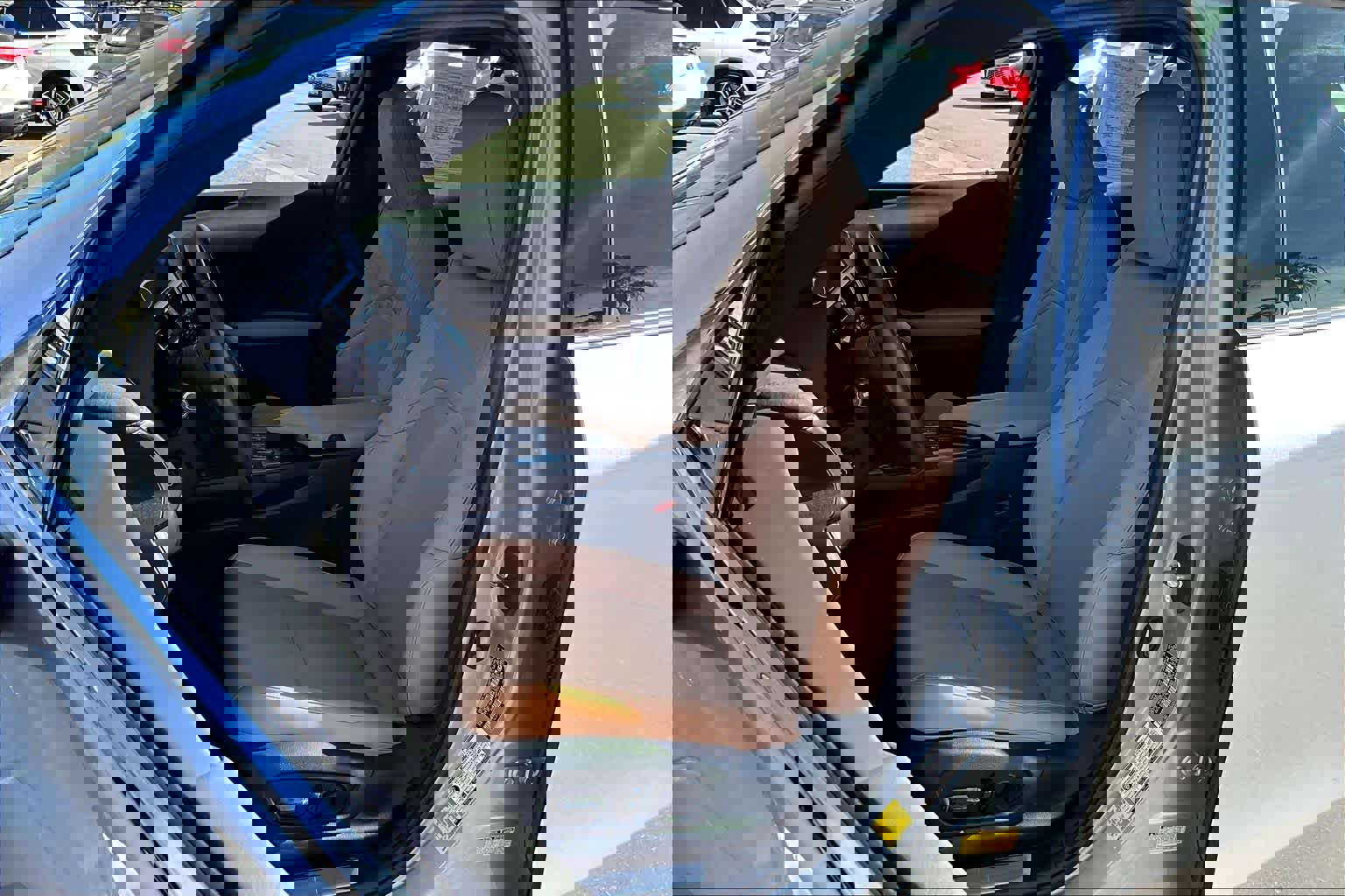 Certified 2025 Lexus UX 300h FWD w/ Accessory Package (Z1) image 7