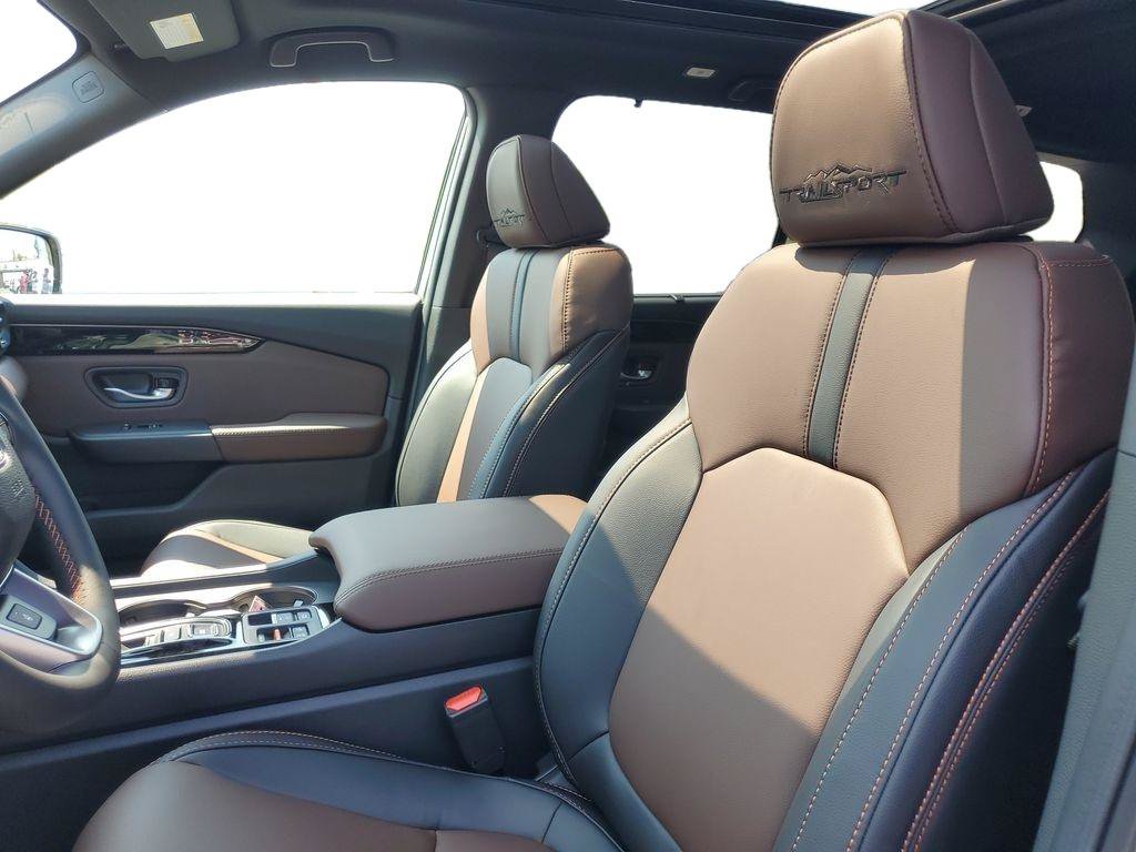 New 2026 Honda Pilot TrailSport image 13