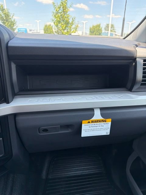 New 2026 Ford F250 XL w/ XL Chrome Package AWD/4WD image 40