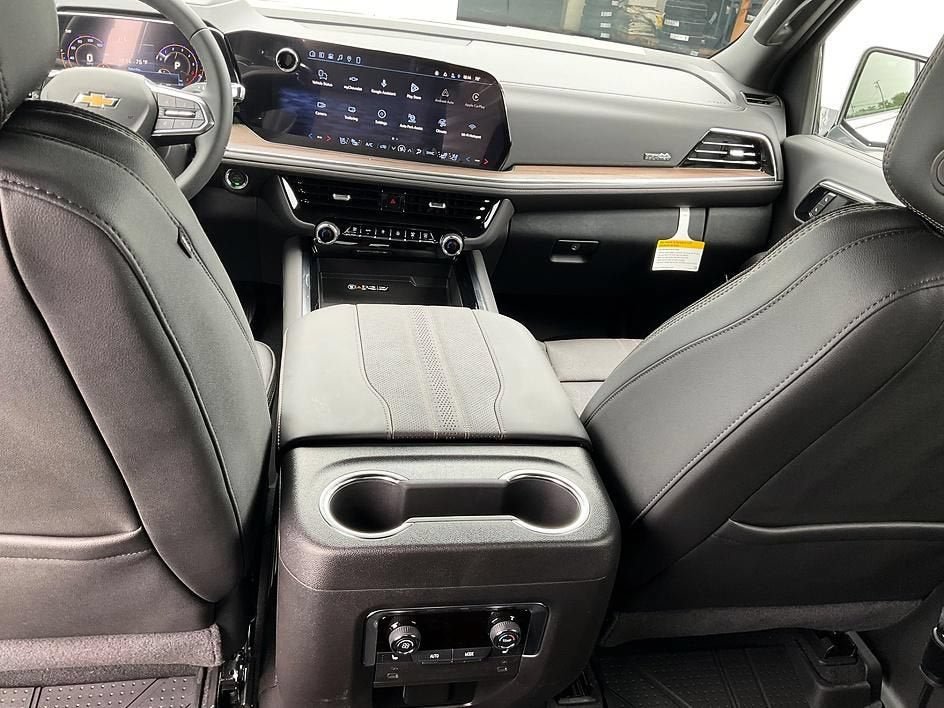 New 2026 Chevrolet Tahoe High Country w/ Sun And Tow Package AWD/4WD image 4