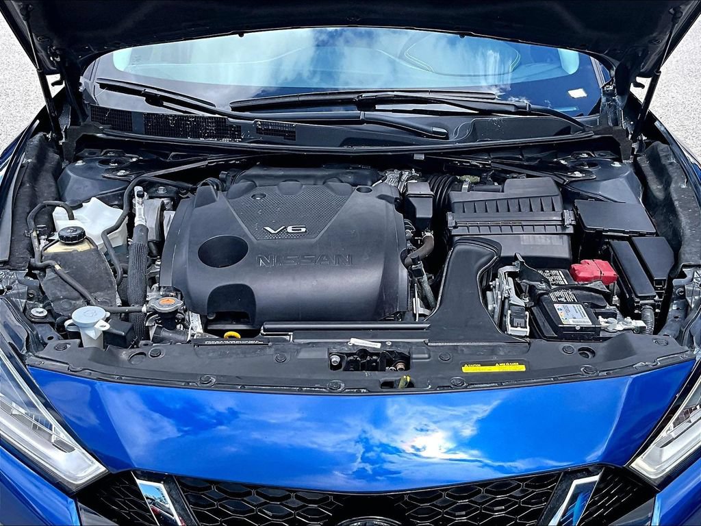 Used 2021 Nissan Maxima 3.5 SV w/ Floor Mat Group FWD image 11