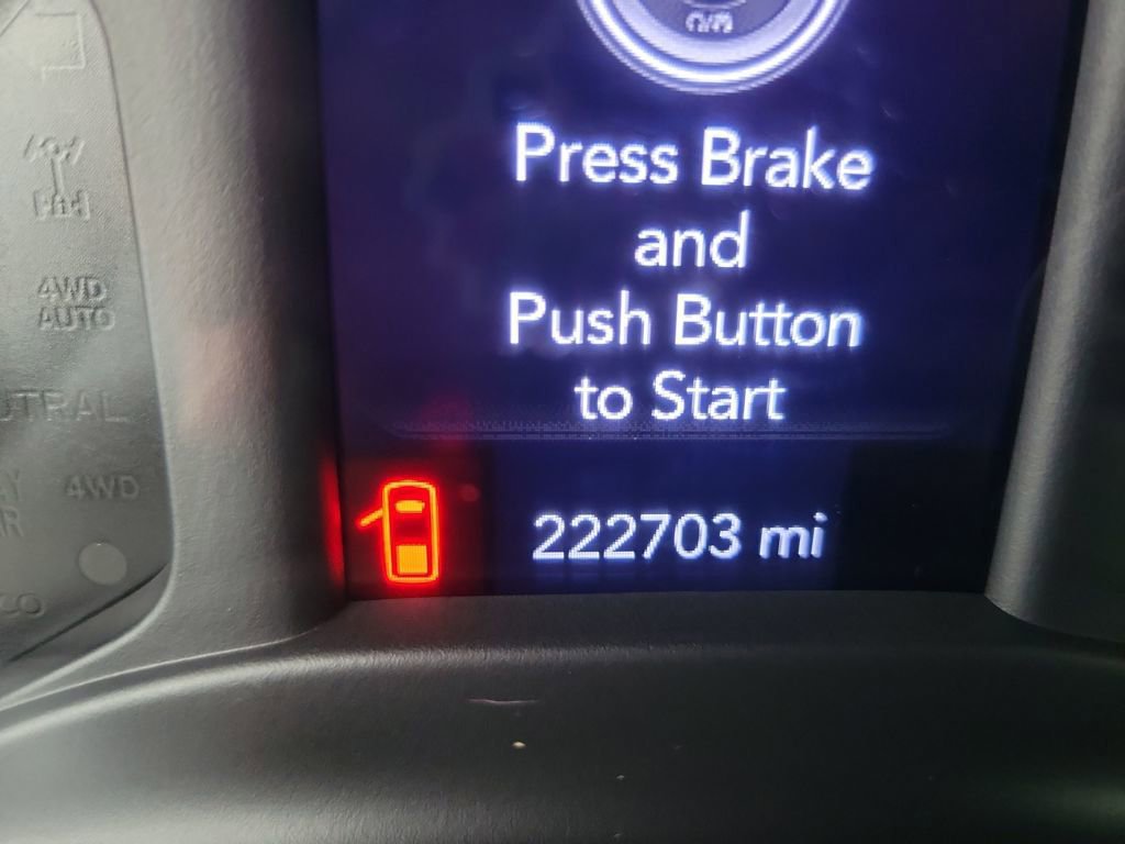 Used 2020 RAM 5500 Tradesman w/ Chrome Appearance Group image 43