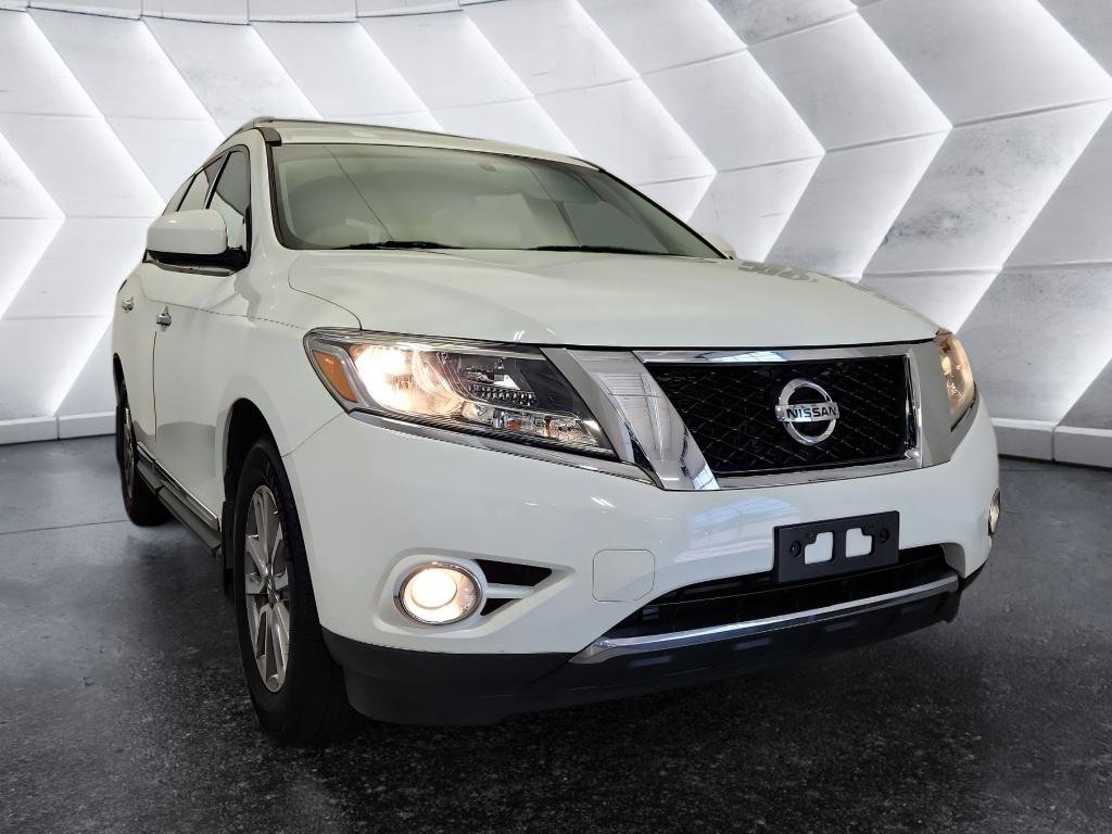 Used 2015 Nissan Pathfinder SL w/ SL Tech Package