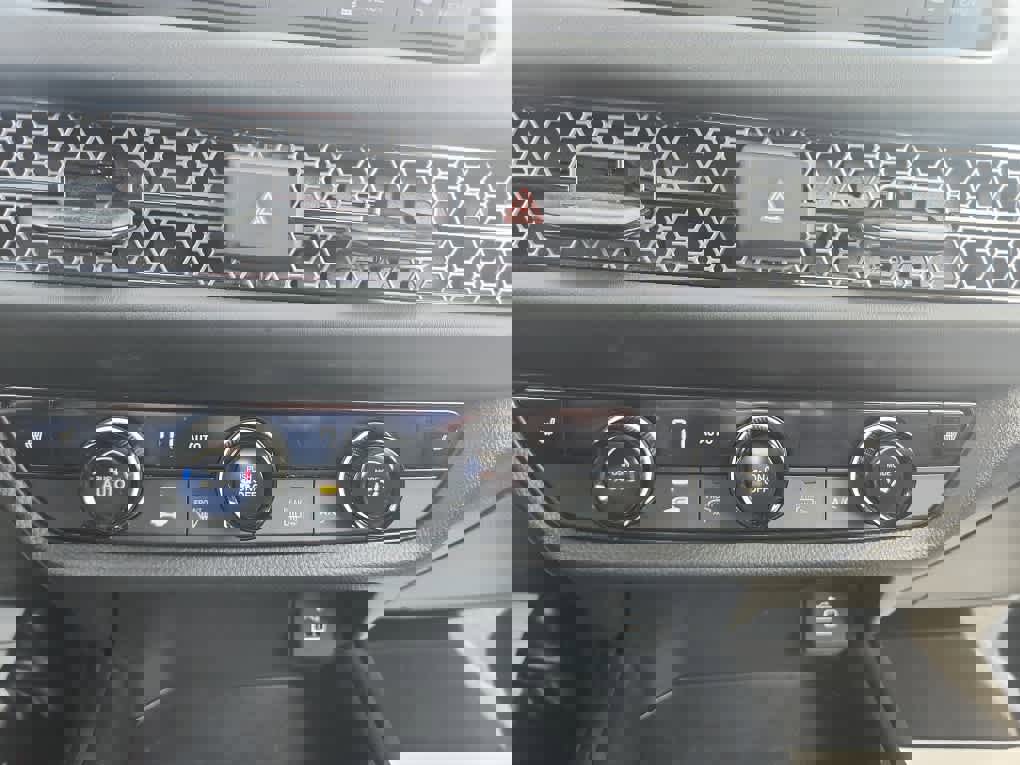 Certified 2023 Honda HR-V Sport image 26