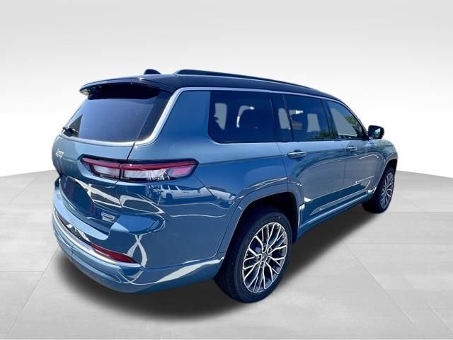 New 2026 Jeep Grand Cherokee L Summit AWD/4WD image 6