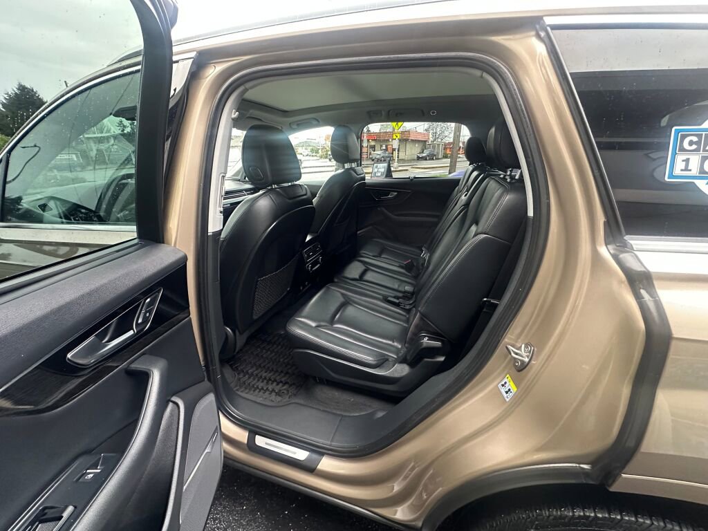 Used 2019 Audi Q7 3.0T Prestige w/ Prestige Package image 10