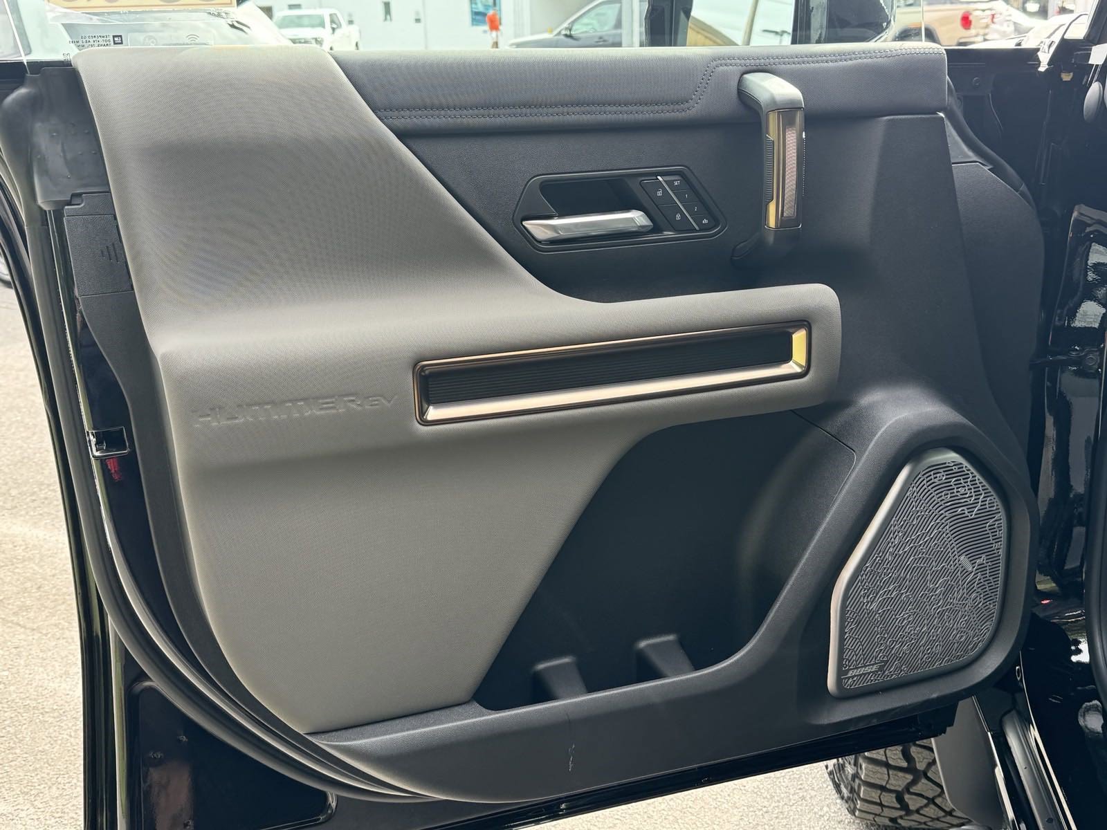 New 2025 GMC Hummer EV 3X w/ Extreme Off-Road Package image 35