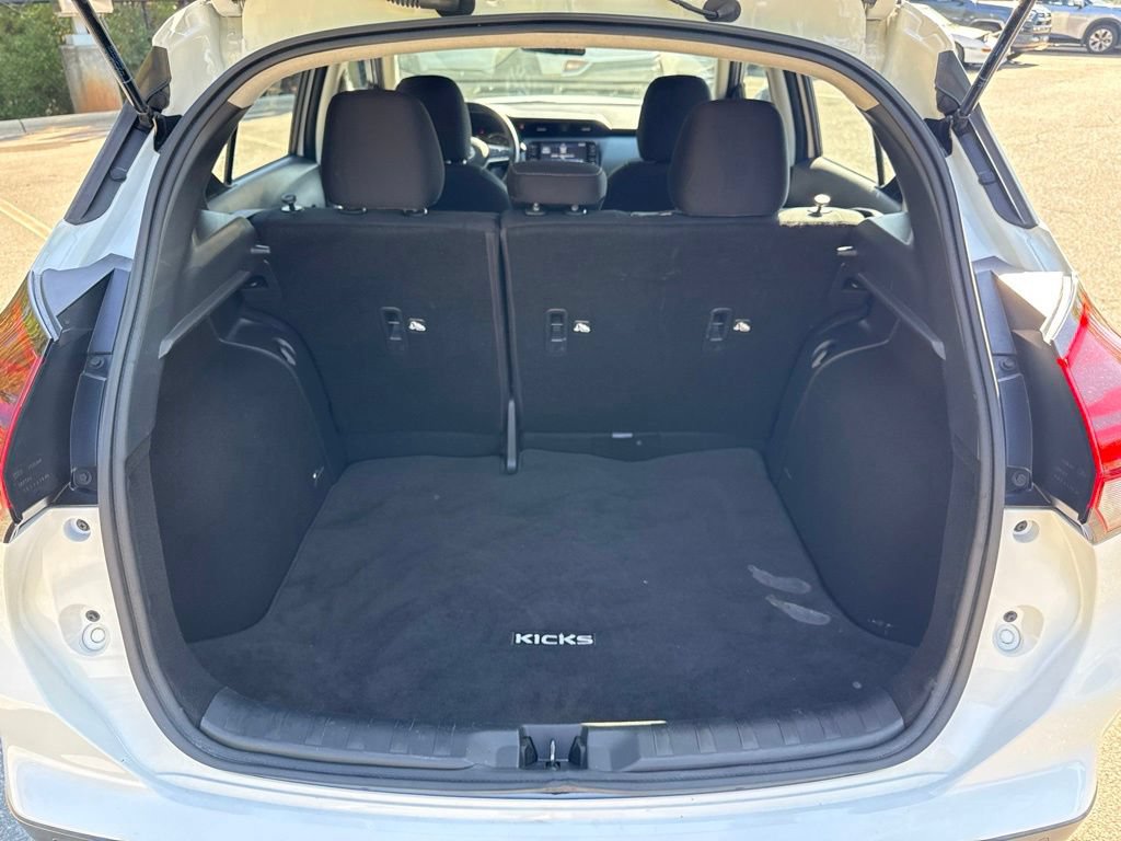Certified 2023 Nissan Kicks SV FWD image 29