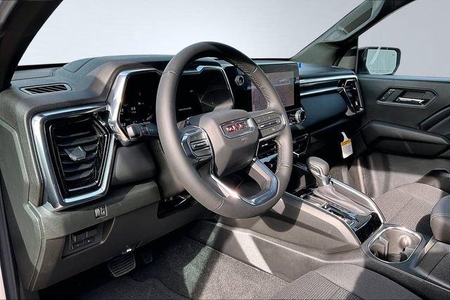 New 2026 GMC Canyon Elevation w/ Convenience Package RWD image 7