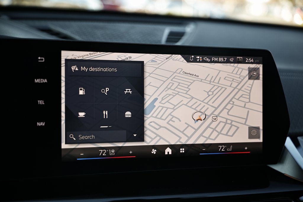 Certified 2025 BMW X2 xDrive28i w/ Technology Package image 39