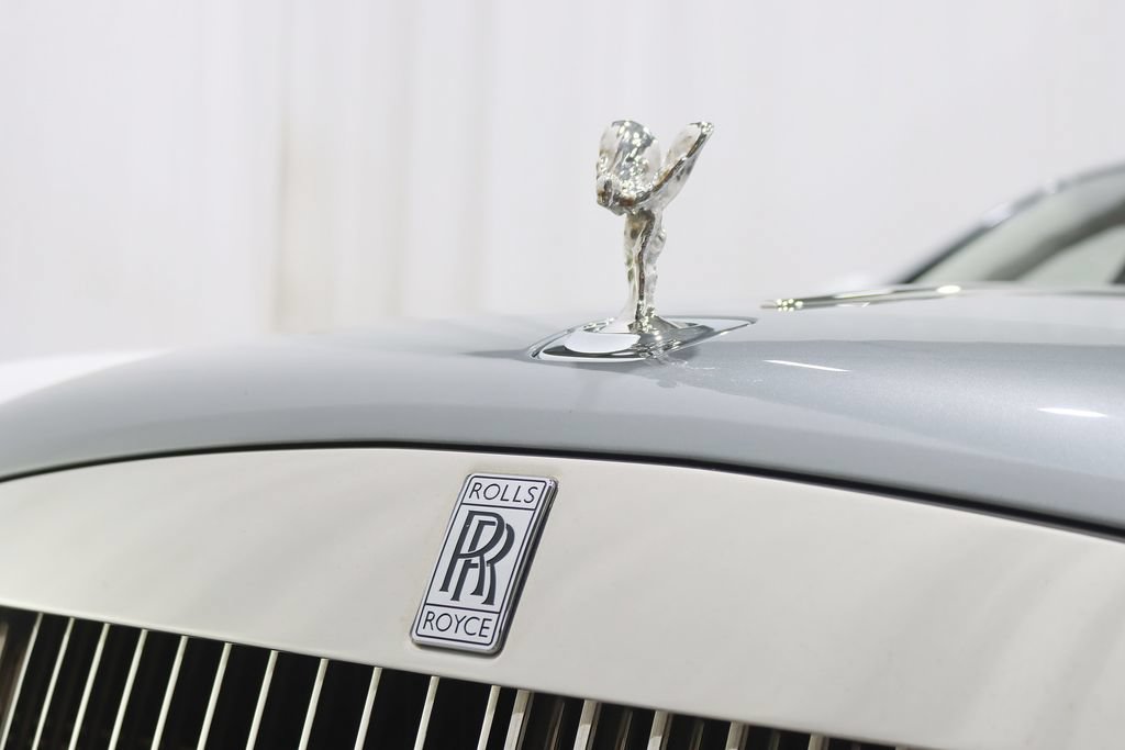 Used 2016 Rolls-Royce Ghost RWD image 8
