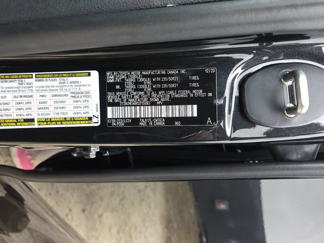 Used 2024 Lexus RX 500h F Sport w/ Accessory Package (2T) AWD/4WD image 30
