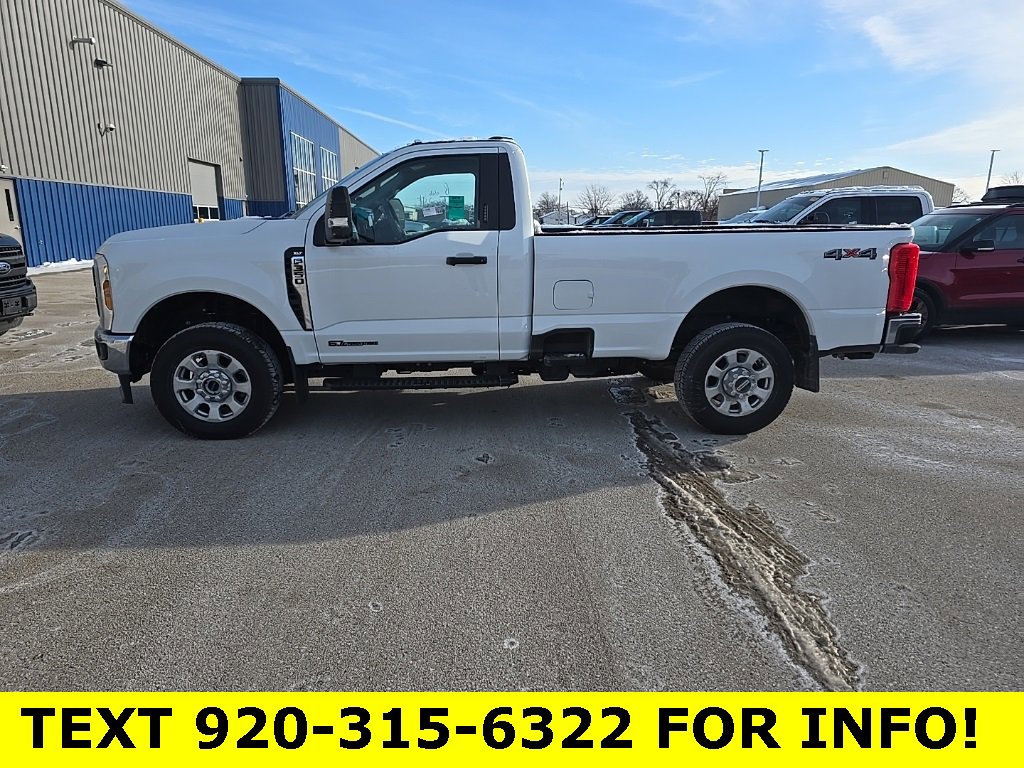 Used 2024 Ford F350 XLT image 3