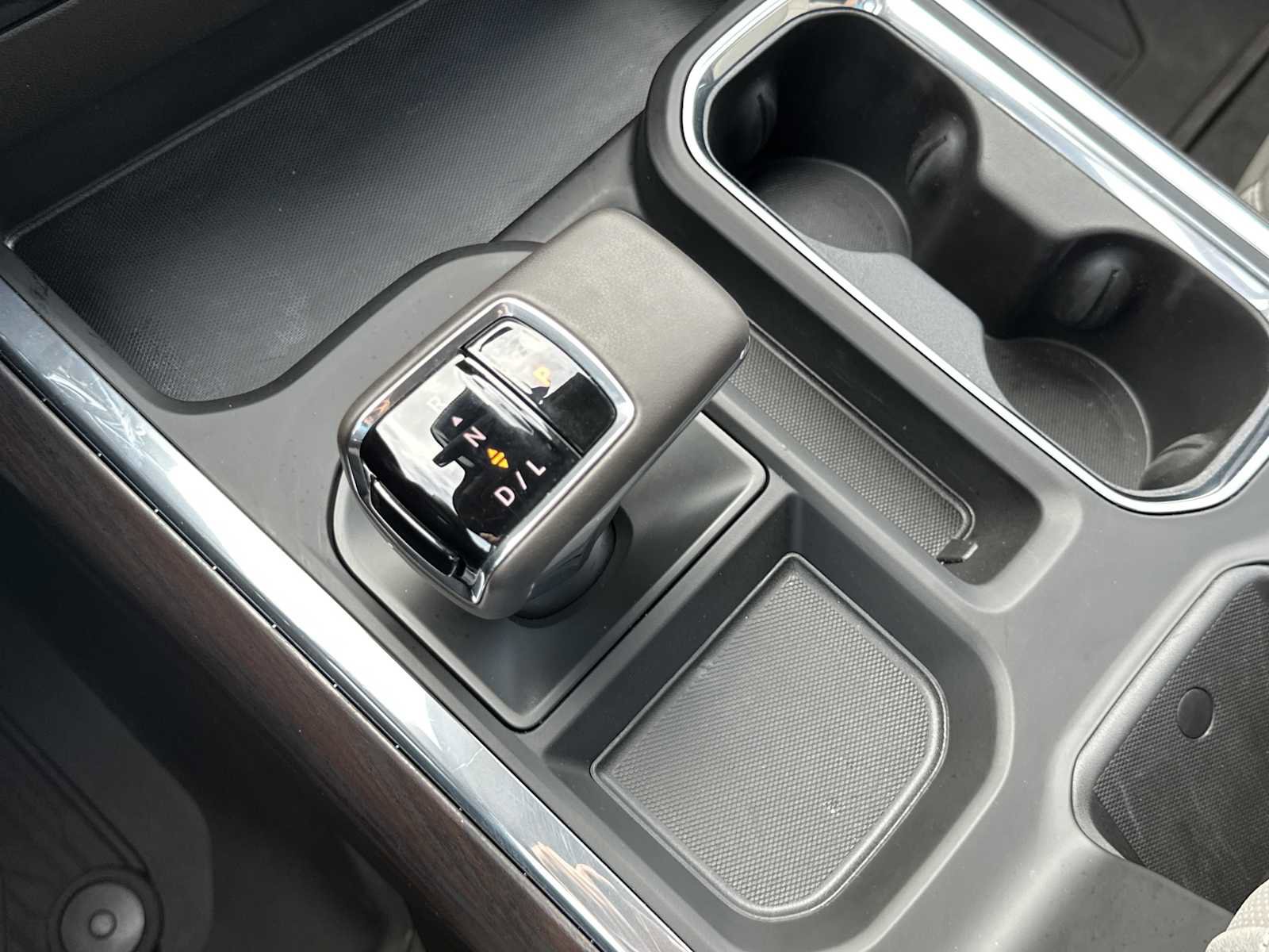 Used 2024 GMC Sierra 1500 SLT w/ SLT Premium Plus Package image 24