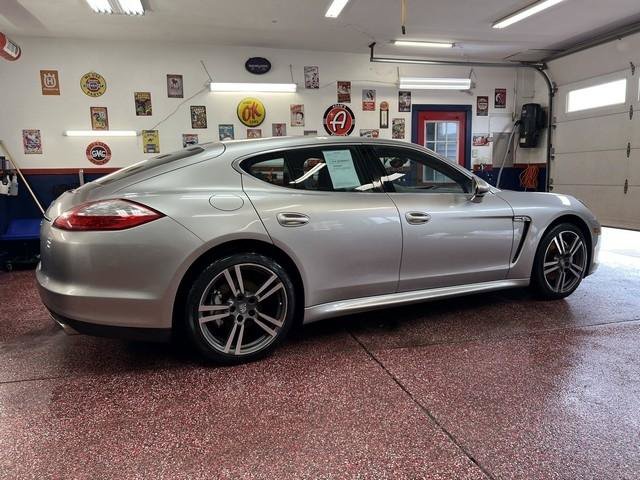 Used 2011 Porsche Panamera 4S AWD/4WD image 3