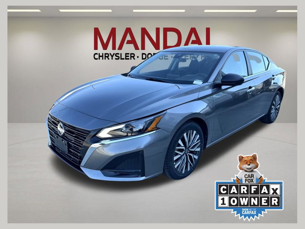 Used 2025 Nissan Altima 2.5 SV