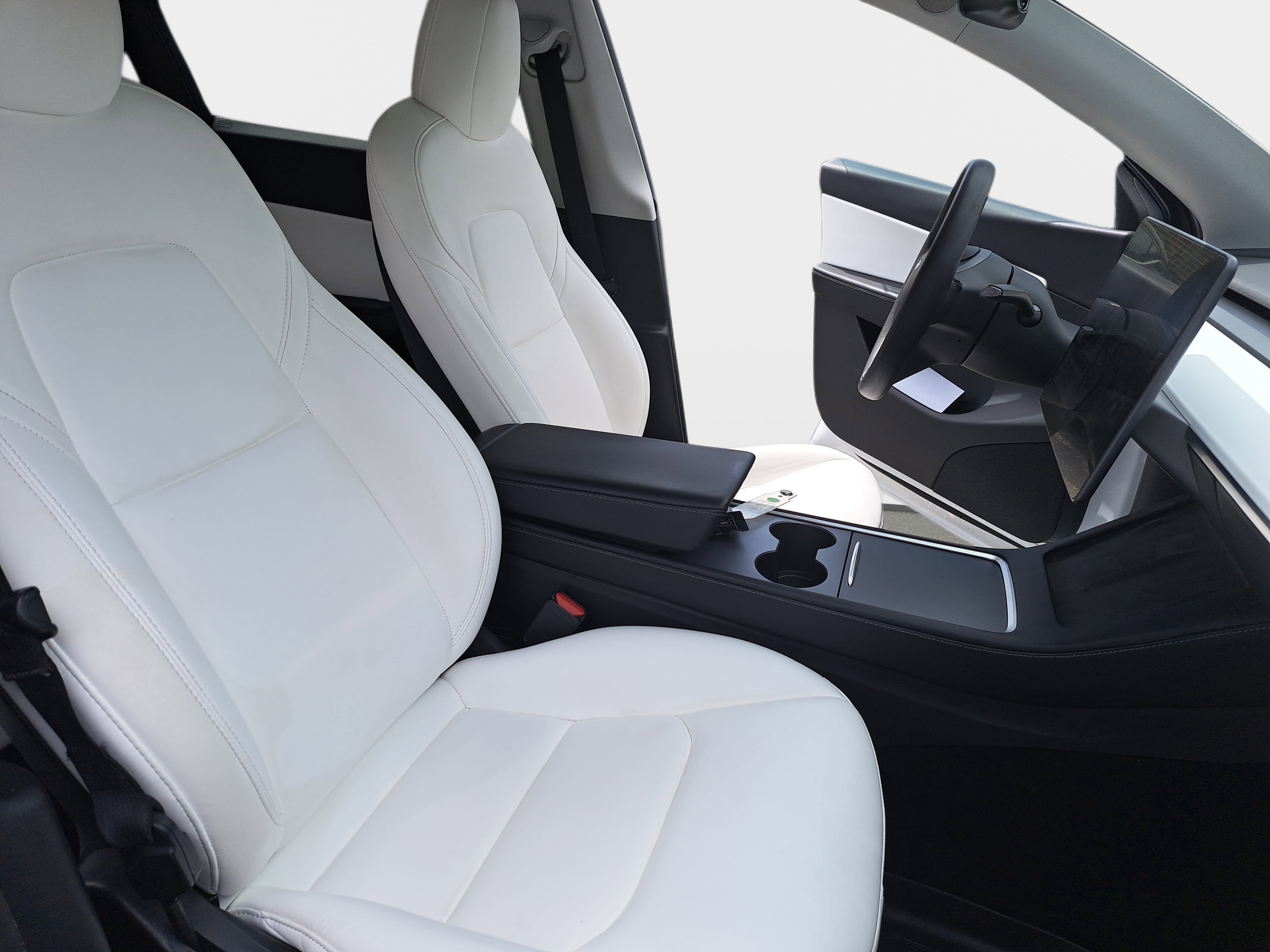 Used 2021 Tesla Model Y Long Range image 10