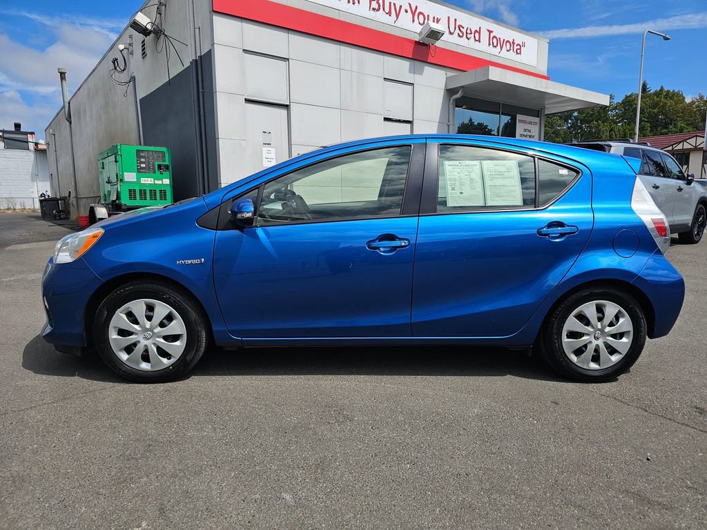 Used 2012 Toyota Prius C Three FWD image 4