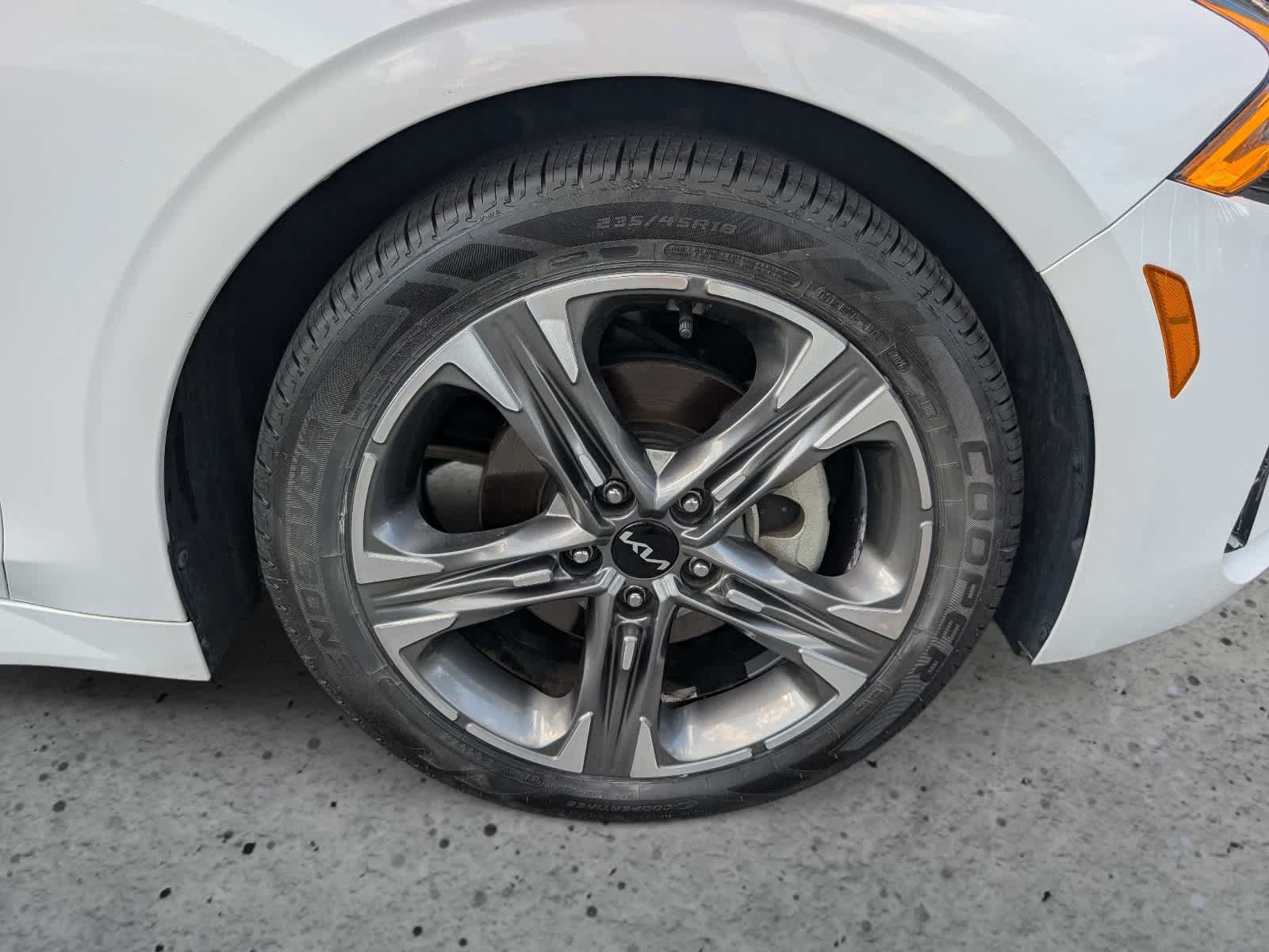 Used 2023 Kia K5 EX w/ EX Premium Package FWD image 9