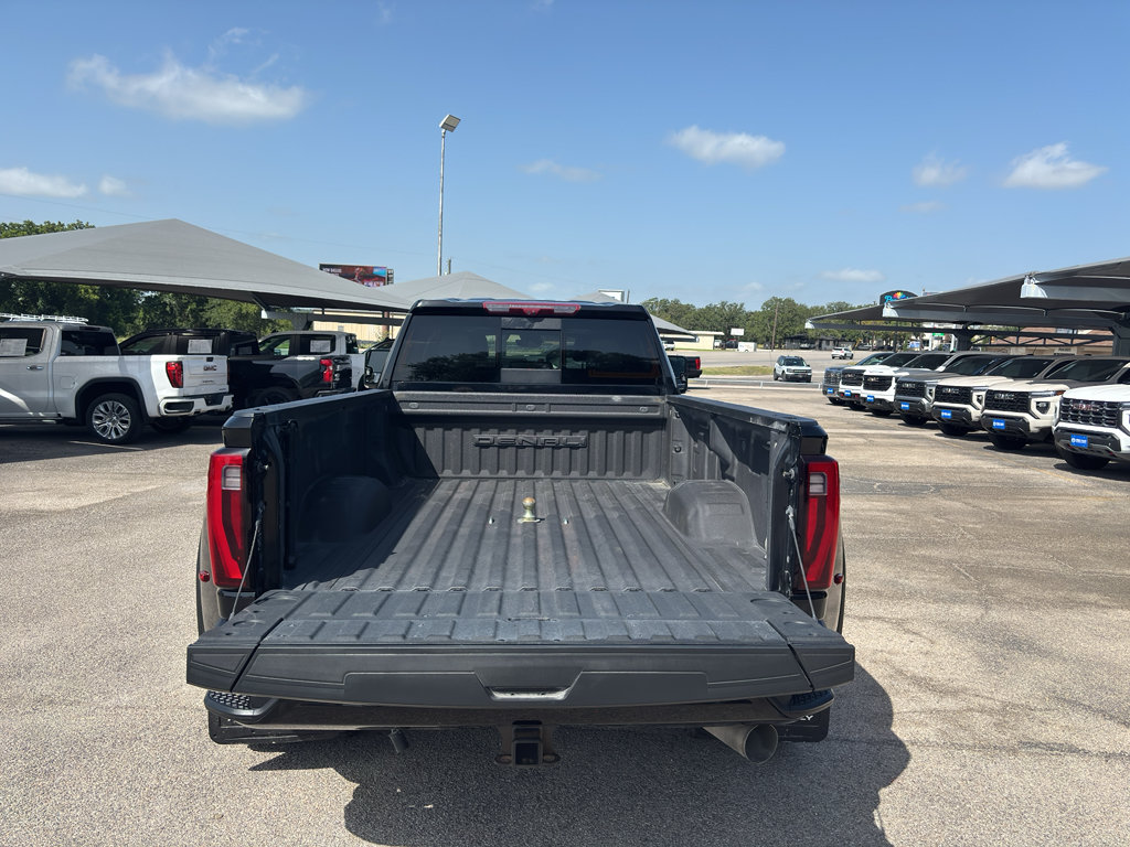 Certified 2024 GMC Sierra 3500 Denali w/ Denali Reserve Package AWD/4WD image 7