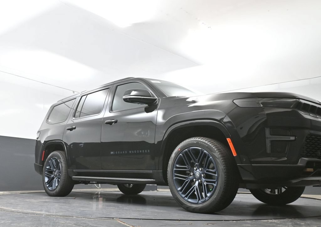 New 2026 Jeep Grand Wagoneer 4WD image 39