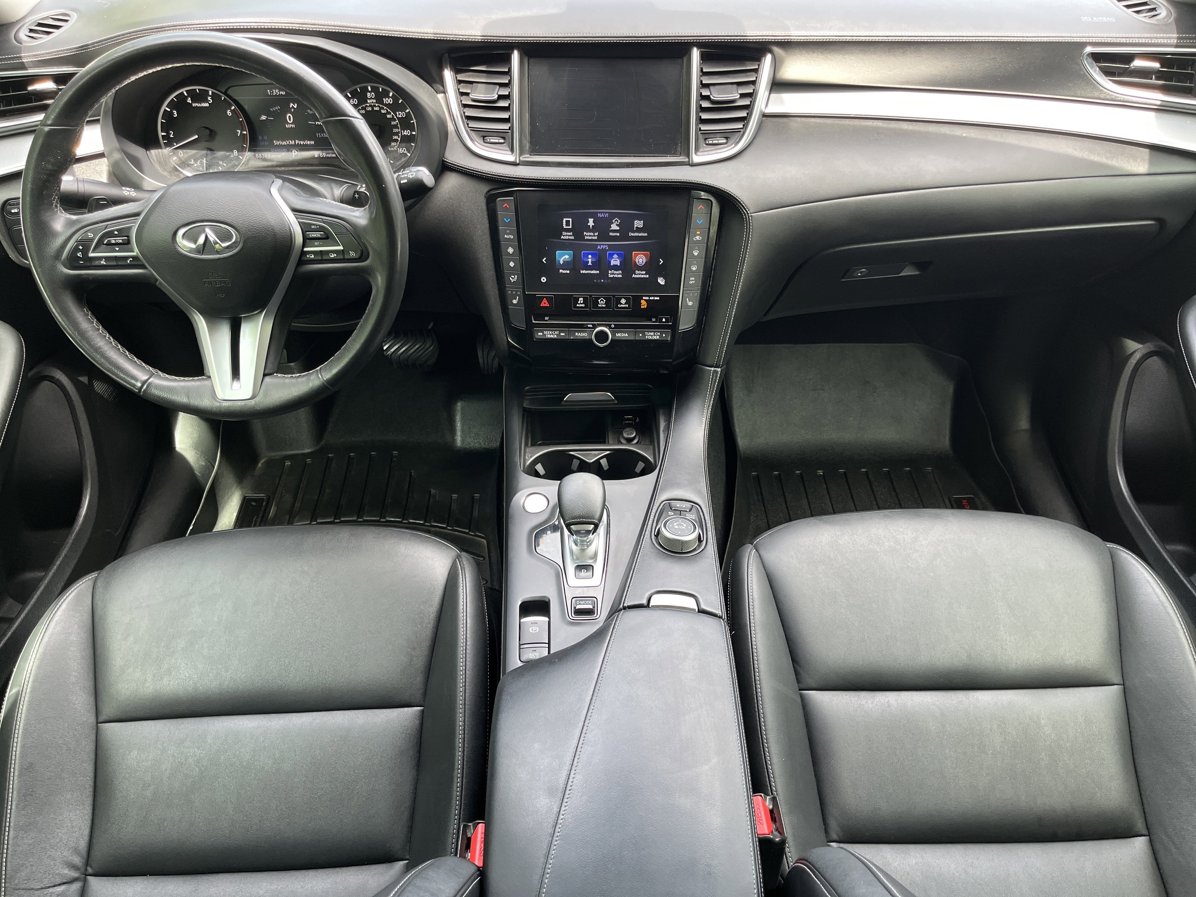 Used 2019 INFINITI QX50 Luxe w/ Navigation Package FWD image 3