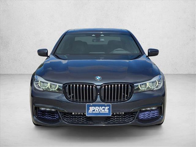 Used 2017 BMW 740i RWD image 2