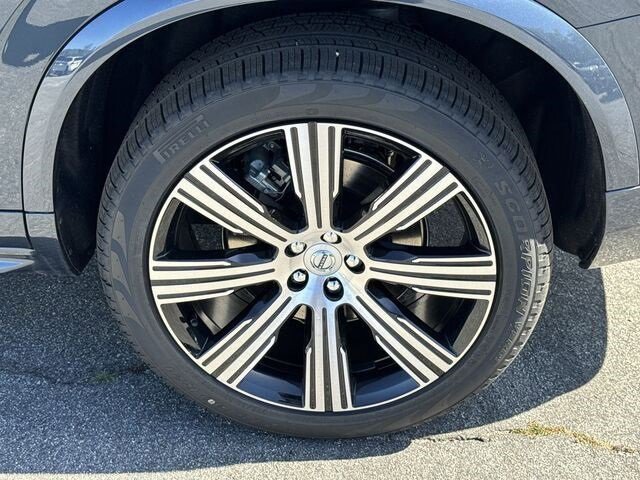 New 2024 Volvo XC90 B6 Ultimate w/ Protection Package Premier image 6