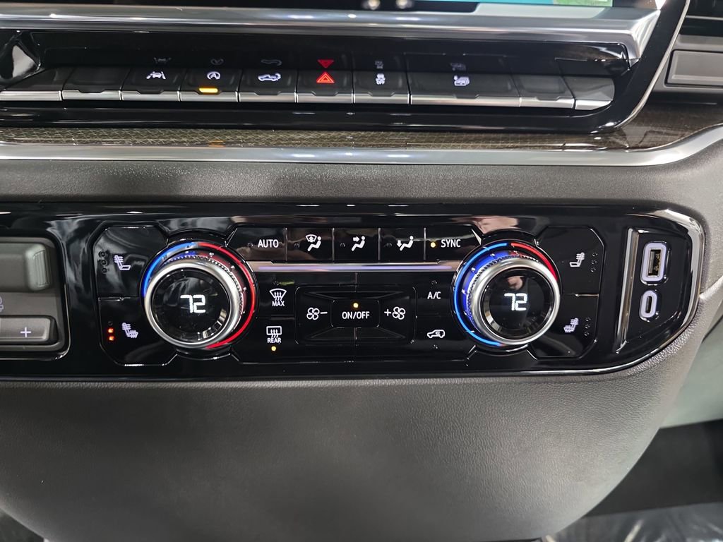 New 2026 GMC Sierra 1500 Elevation image 21