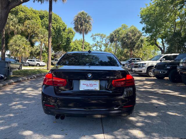 Used 2018 BMW 330i Sedan RWD image 8