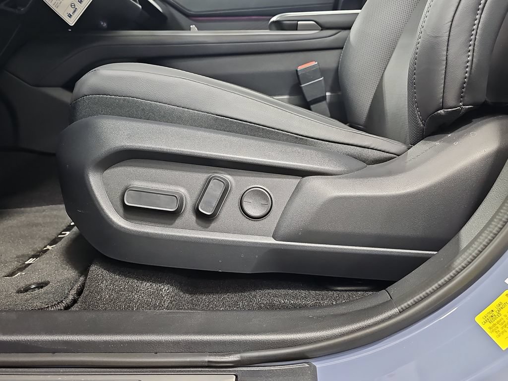 New 2026 Lexus ES 500e w/ Convenience Package AWD/4WD image 28