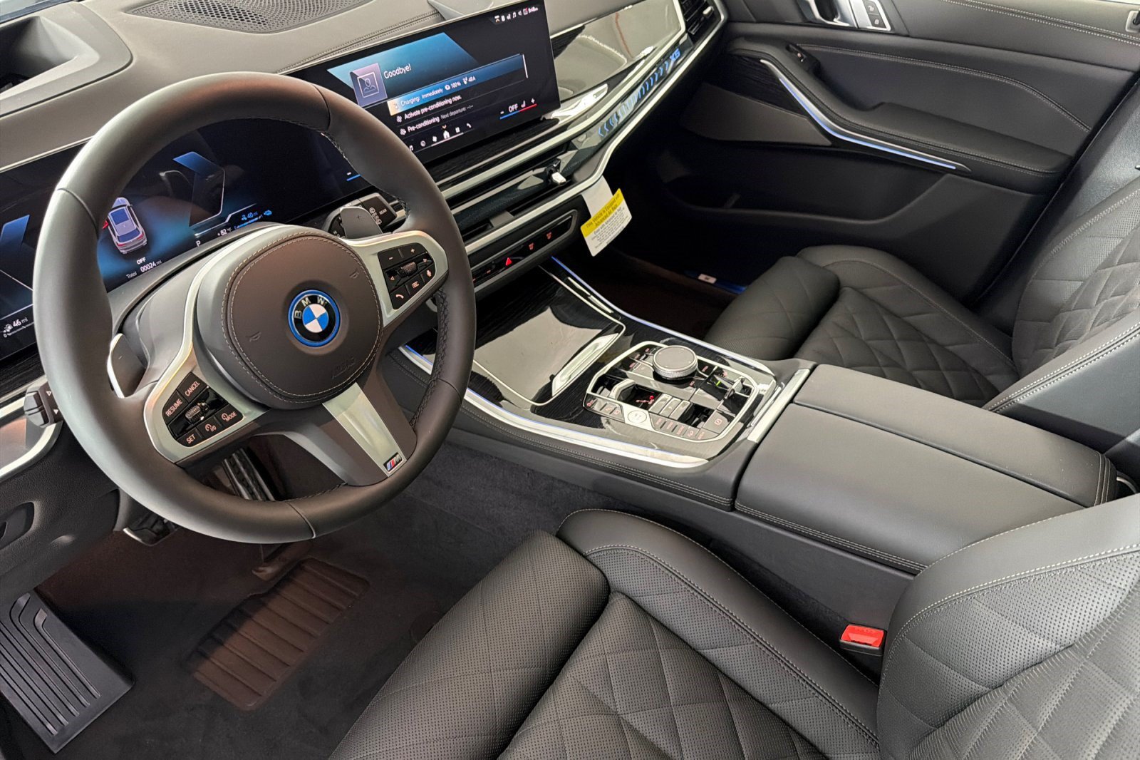 New 2026 BMW X5 xDrive50e w/ M Sport Package AWD/4WD image 4