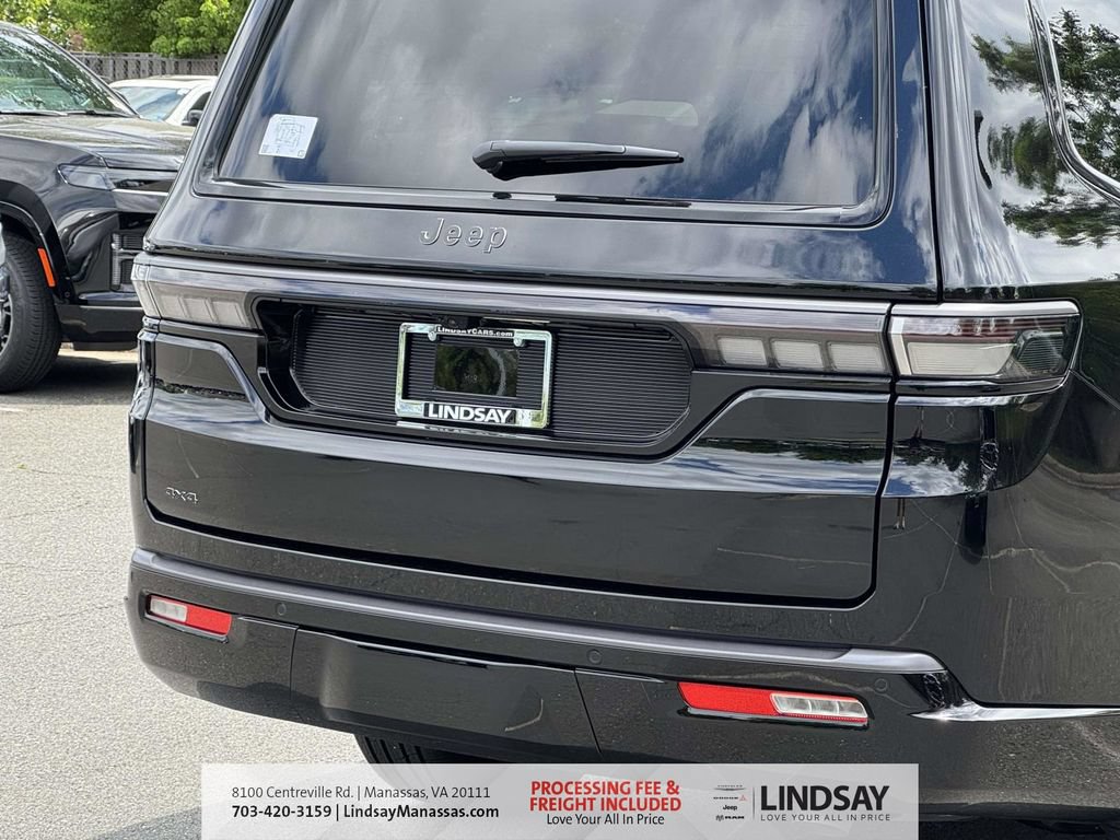 New 2026 Jeep Grand Wagoneer L Limited AWD/4WD image 9
