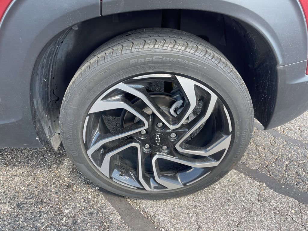 Used 2024 Chevrolet TrailBlazer RS w/ Convenience Package image 11